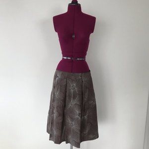 100% silk, metallic embroidery 12